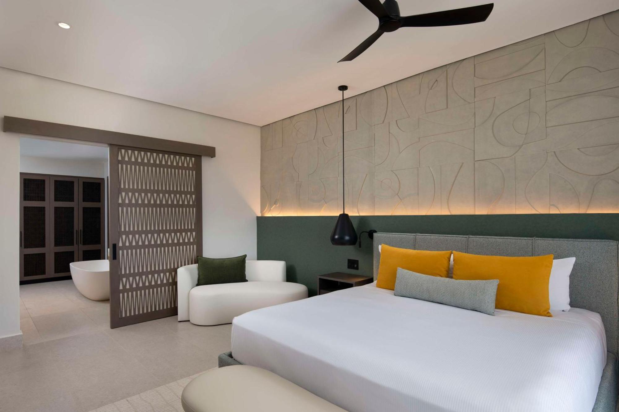 Zemi Miches Punta Cana All-Inclusive Resort, Curio By Hilton Exterior photo